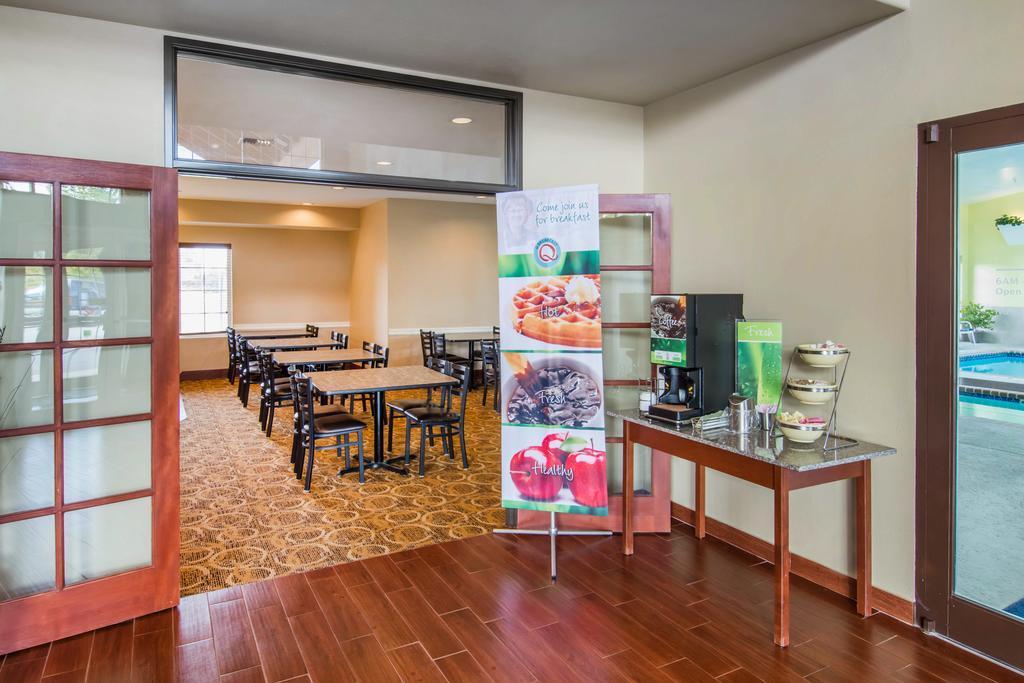Quality Inn & Suites Of Liberty Lake エクステリア 写真