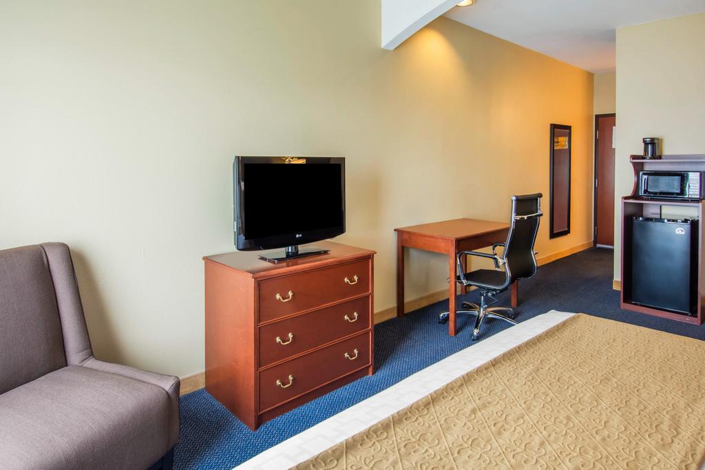 Quality Inn & Suites Of Liberty Lake エクステリア 写真