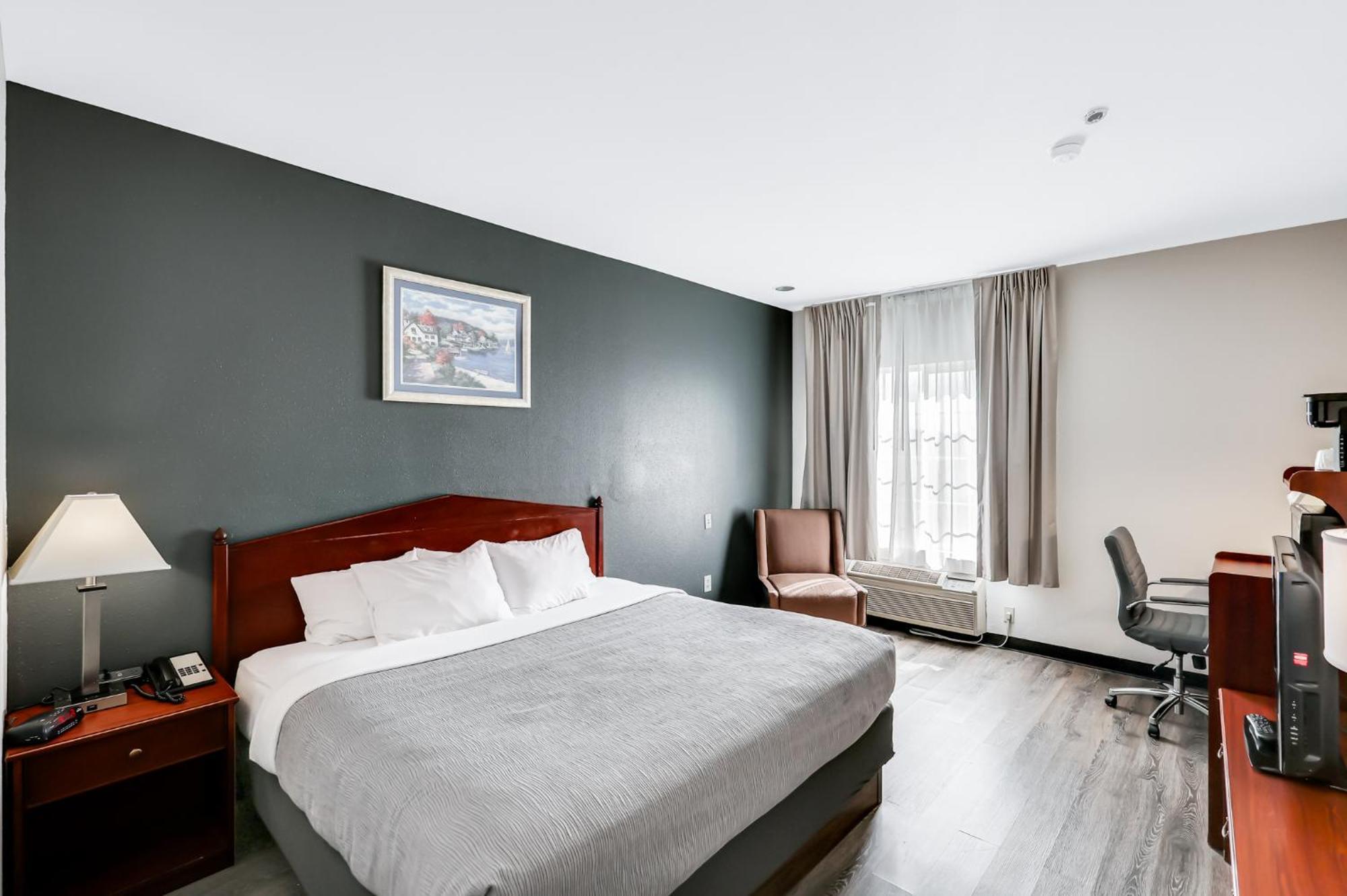 Quality Inn & Suites Of Liberty Lake エクステリア 写真