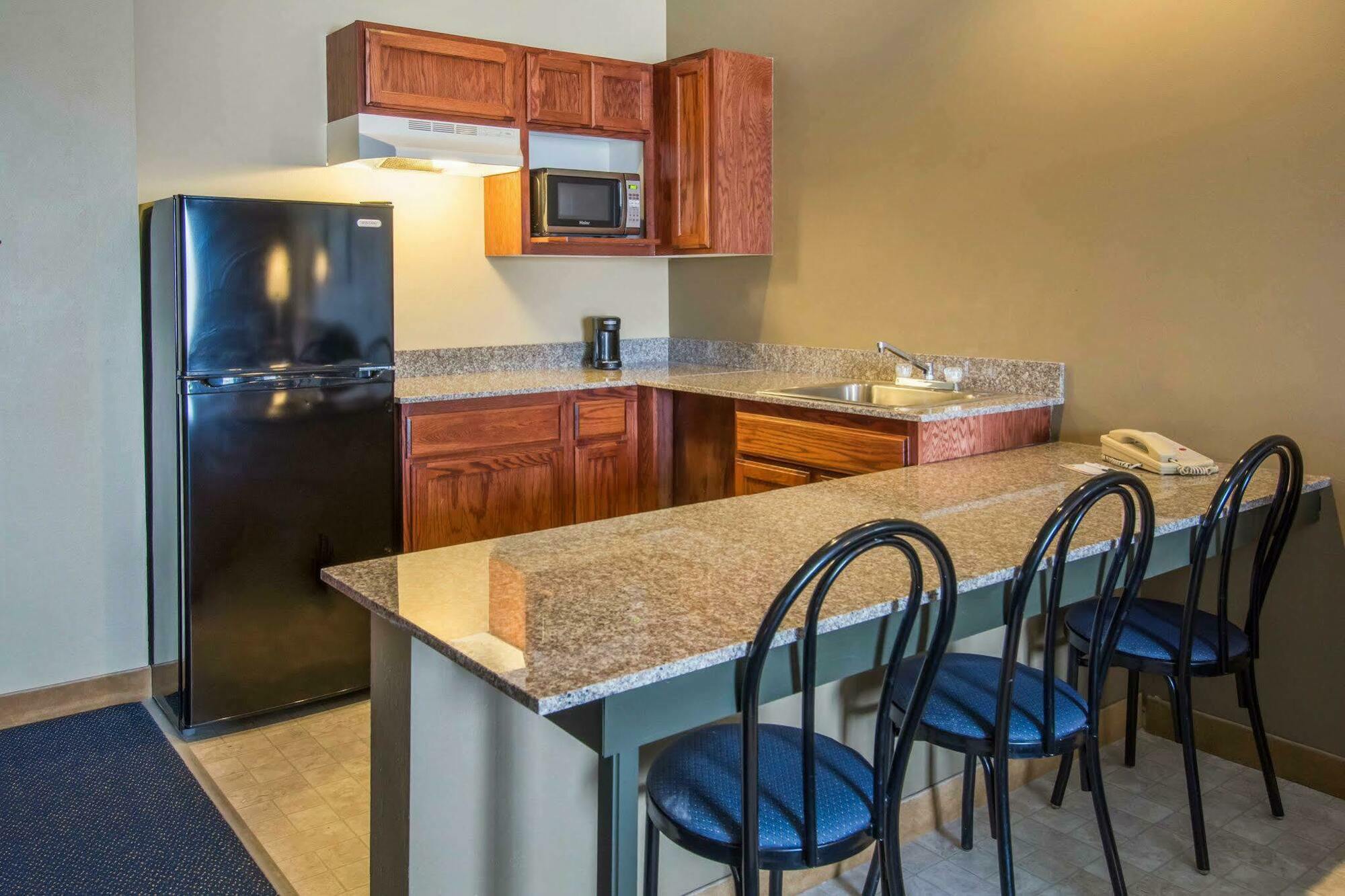 Quality Inn & Suites Of Liberty Lake エクステリア 写真